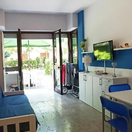 Apartament Pineda A 6 *